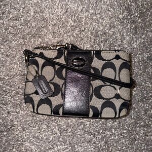Coach Black and Cream Signature Jacquad Clutch